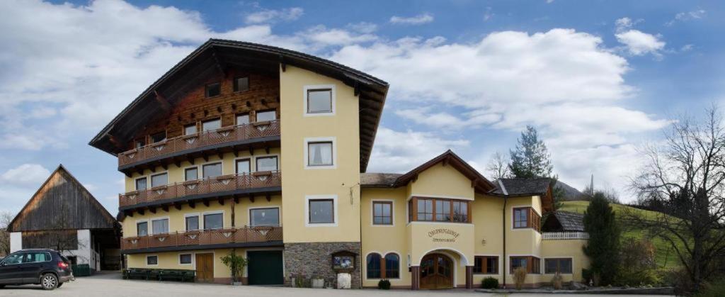 Landhotel Oberwengerhof ชปิทัล อัม เพิร์ม ภายนอก รูปภาพ
