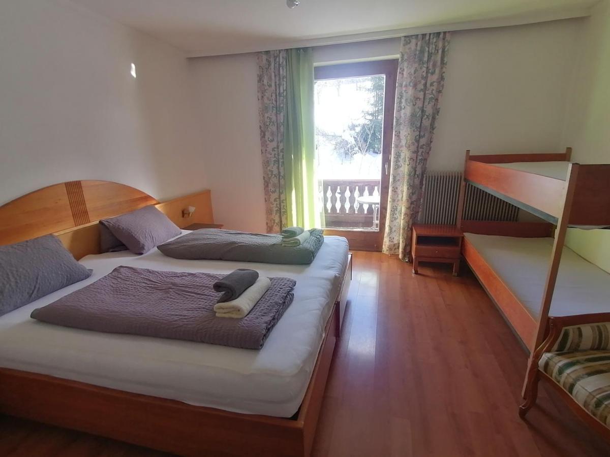 Landhotel Oberwengerhof ชปิทัล อัม เพิร์ม ภายนอก รูปภาพ