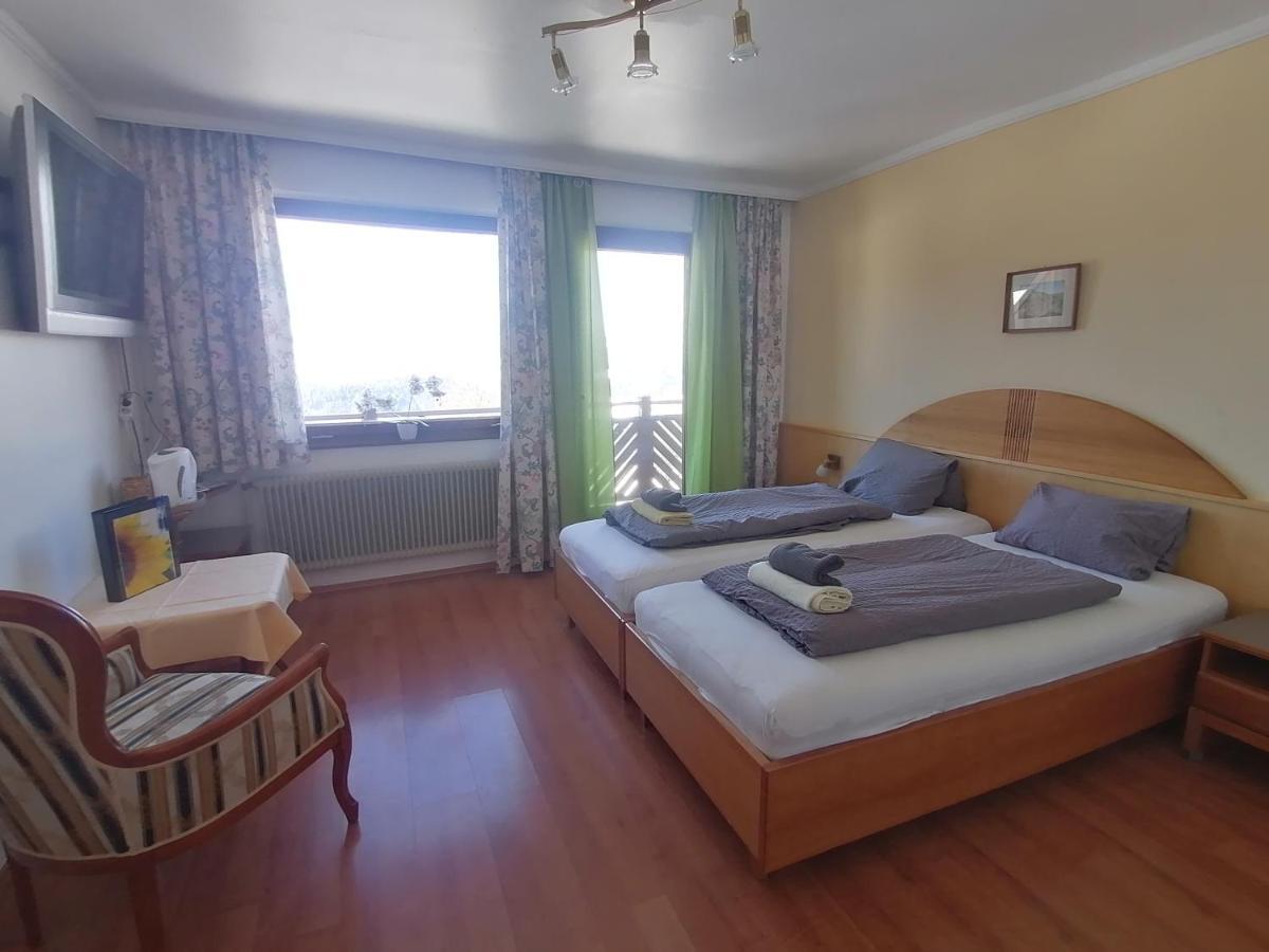 Landhotel Oberwengerhof ชปิทัล อัม เพิร์ม ภายนอก รูปภาพ