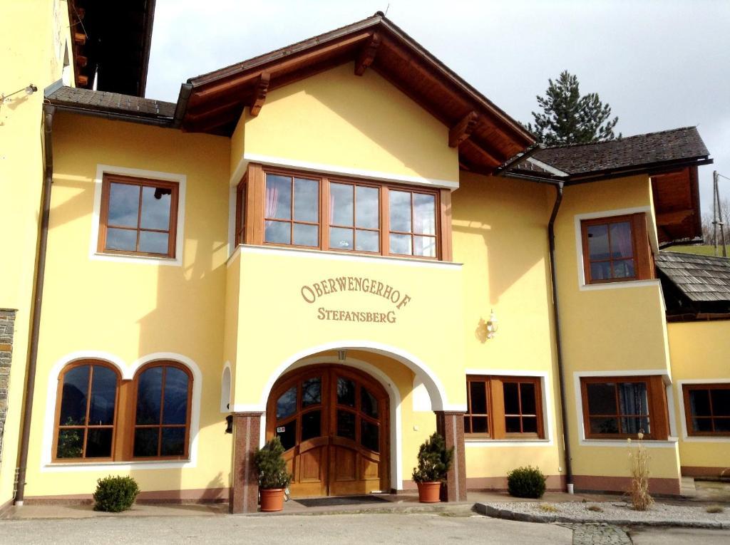 Landhotel Oberwengerhof ชปิทัล อัม เพิร์ม ภายนอก รูปภาพ